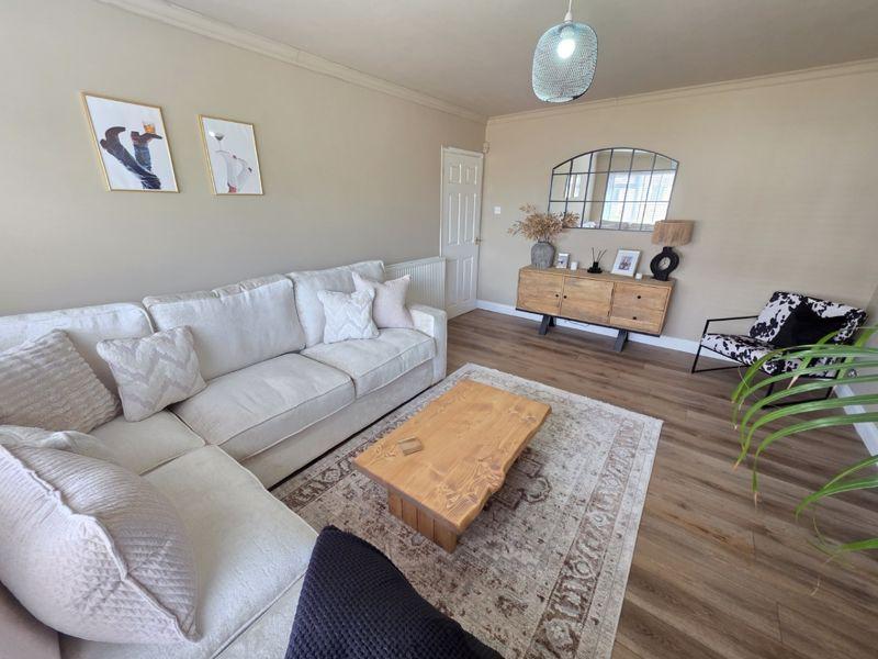 Lounge Additional