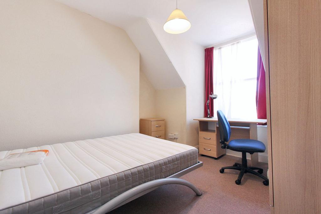 Bedroom 6