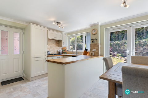 3 bedroom detached house for sale, Church Close, Oughtibridge, S35 0JN