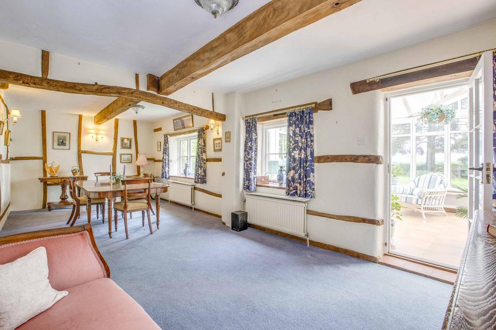 Huckenden Holly, Cadmore End Common, HP14 3 PS (LOW