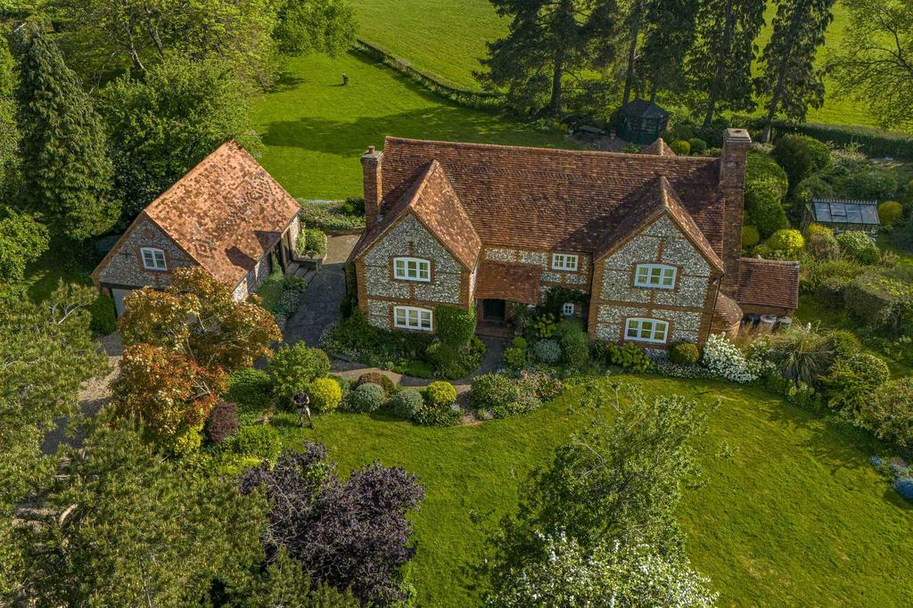 Huckenden Holly, Cadmore End Common, HP14 3 PS (LOW