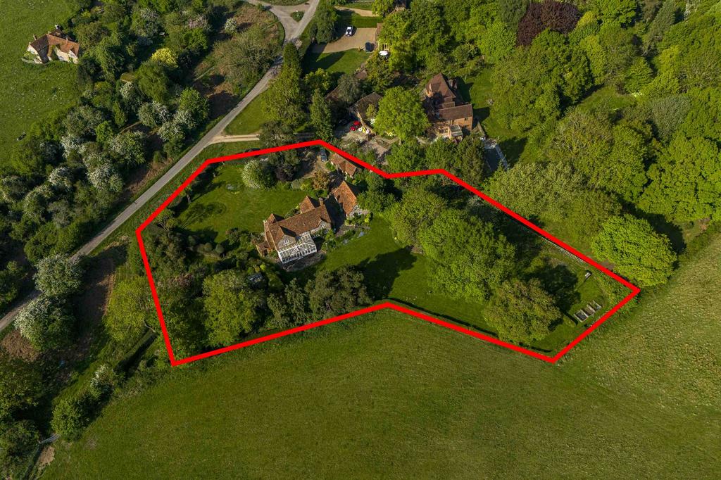 Huckenden Holly, Cadmore End Common, HP14 3 PS (LOW