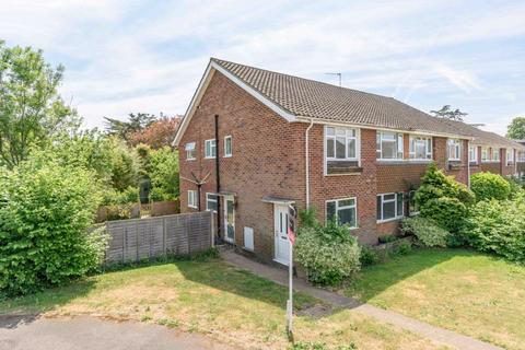 2 bedroom property for sale, Brunswick Close, Walton-On-Thames