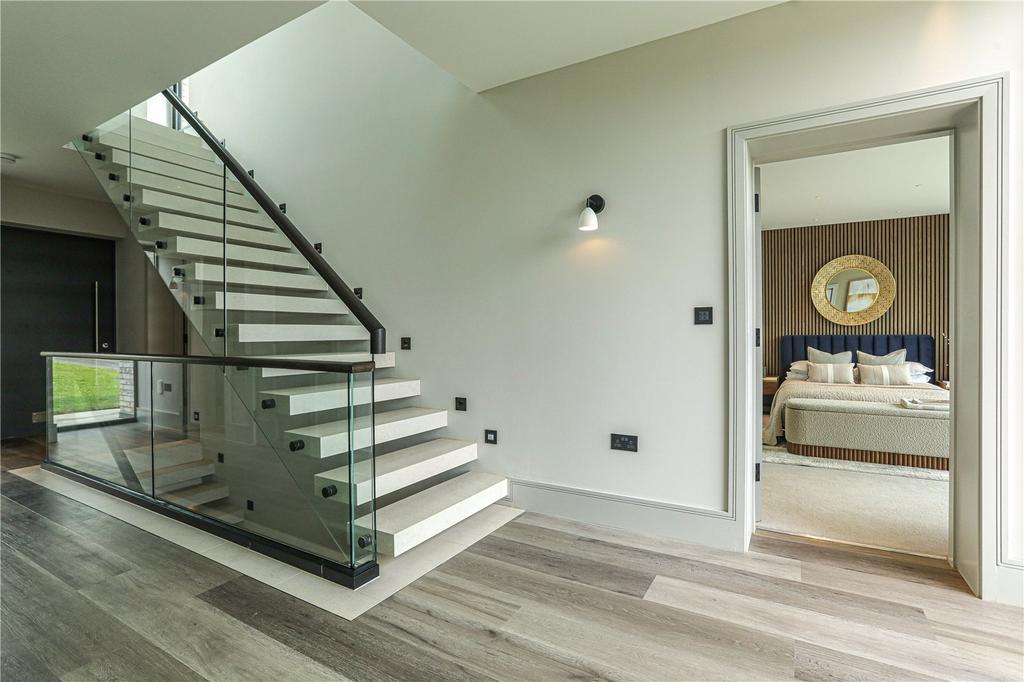 Bedroom Landing