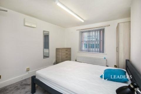 4 bedroom house share to rent, 4 Rooms, St James Street, NG1
