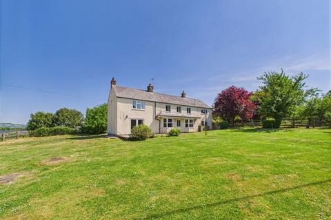Claypits Villa Claypits, Eastington, Stonehouse, GL10 3AL
