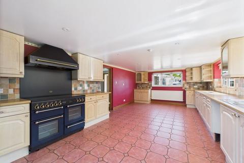 Claypits Villa Claypits, Eastington, Stonehouse, GL10 3AL