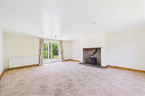 Claypits Villa Claypits, Eastington, Stonehouse, GL10 3AL