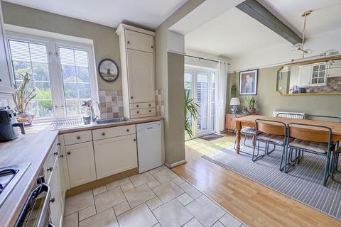 6 Bryngwyn, Caerphilly, CF83 1ET