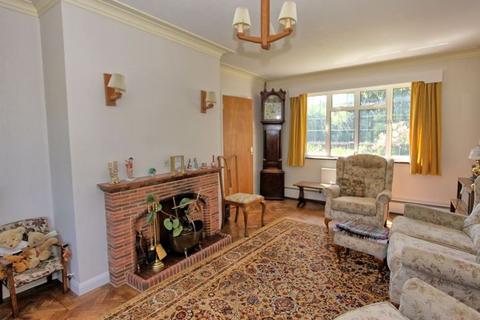 3 bedroom detached house for sale, HALF ACRE GARDENS, Chalfont St. Giles