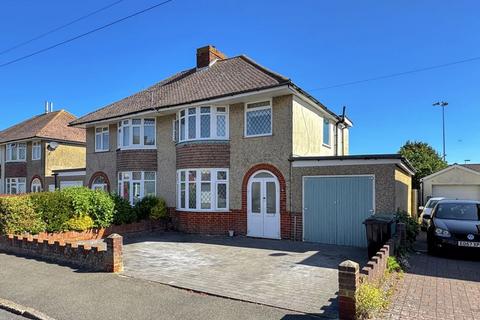 3 bedroom semi-detached house for sale, Parklands Avenue, Cowes PO31