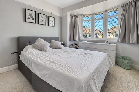 3 bedroom semi-detached house for sale, Parklands Avenue, Cowes PO31
