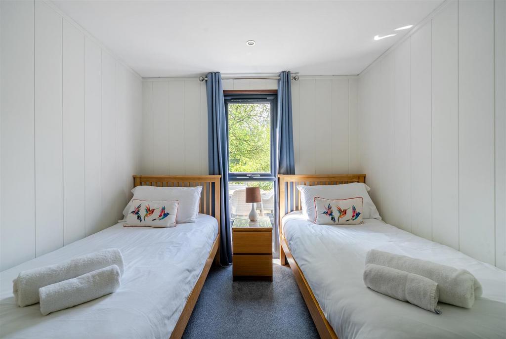 Cedar Lodges
