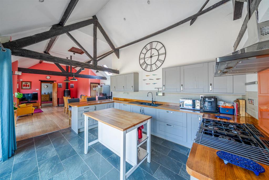 The Old Cow Byre Kitchen & Dining Room