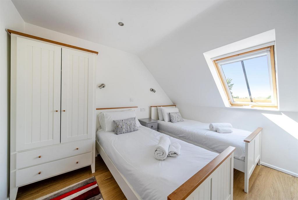 Holiday Cottages