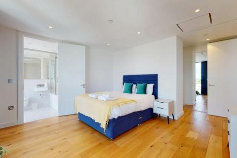 2 bedroom flat to rent, Highgate Hill