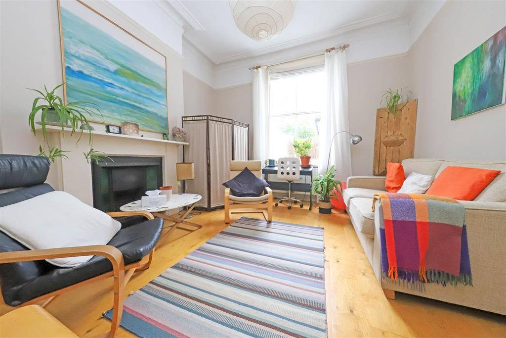 Nicholas james brunswick place bed one.jpg