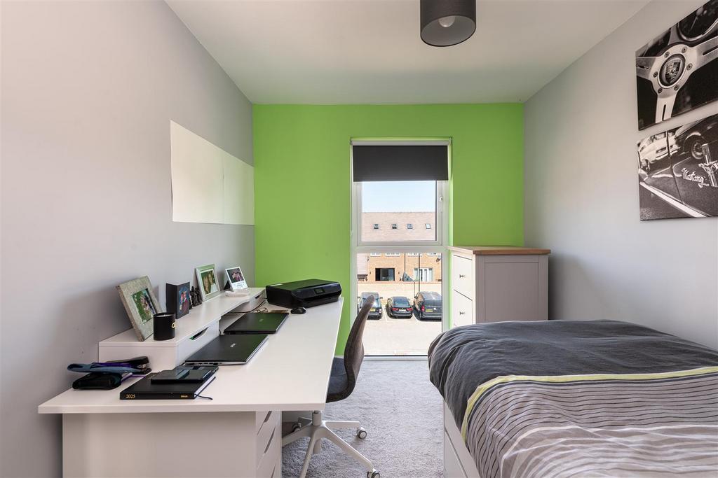 Bedroom 3a.jpg