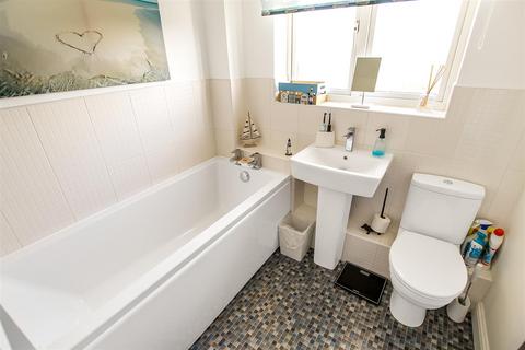 4 bedroom detached house for sale, Bloomesley Close, Newton Aycliffe
