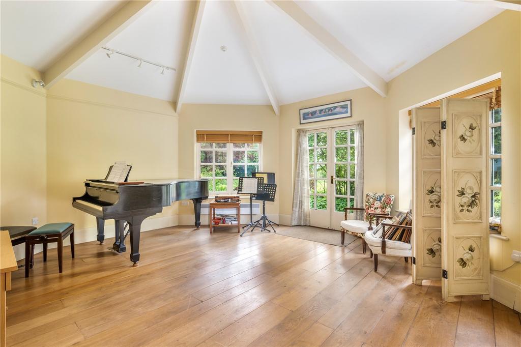 Entertaining Area