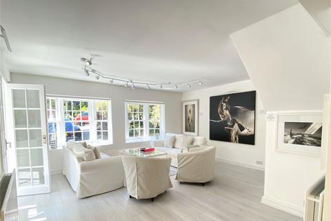 Garden Cottage The Wharf, Midhurst, GU29 9PX