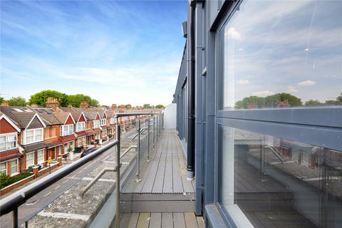 2 bedroom apartment to rent, Shelley Road, Hove, East Sussex, BN3