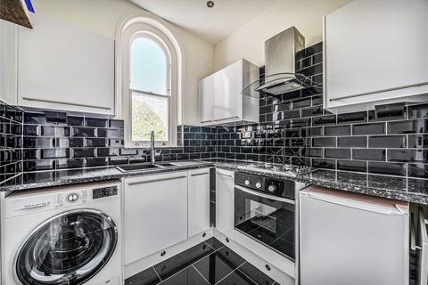 2 bedroom apartment for sale, The Waldrons, South Croydon, Croydon, CR0