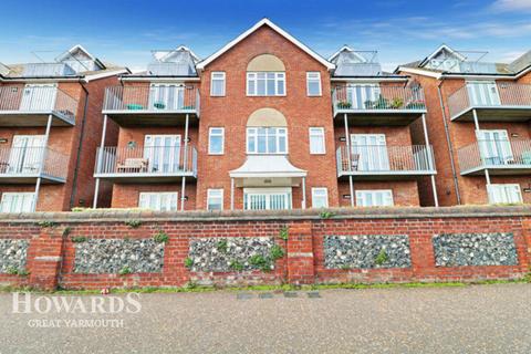 2 bedroom flat for sale, Esplanade Court, North Drive, Great Yarmouth