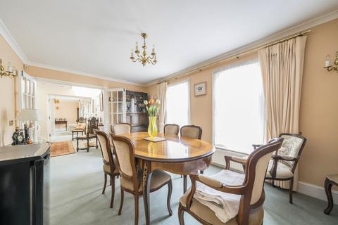 3 bedroom detached house for sale, Woodhall Drive, Pinner, Middlesex