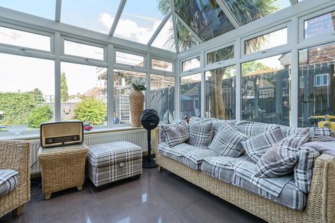 undefined, Manor Park Close, Tilehurst, Reading
