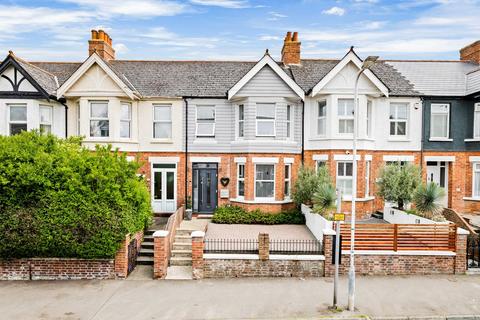 3 bedroom terraced house for sale, Ashley Avenue, Folkestone, CT19