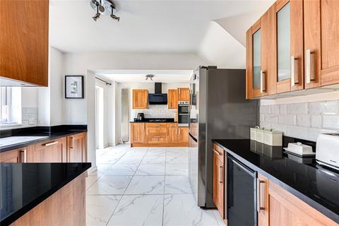 28 Bryant Way, Toddington, Dunstable, LU5 6EX
