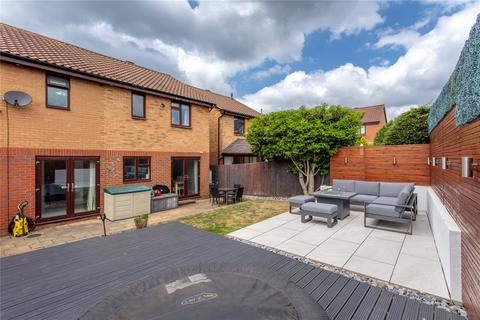 28 Bryant Way, Toddington, Dunstable, LU5 6EX