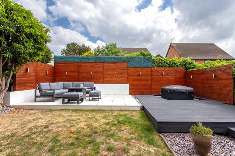 28 Bryant Way, Toddington, Dunstable, LU5 6EX