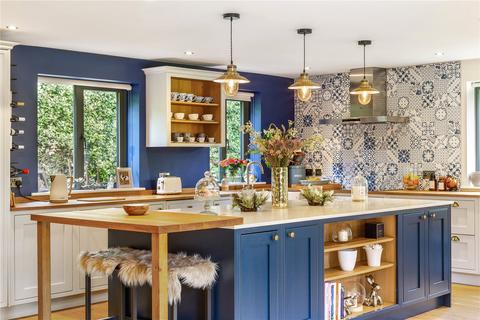 undefined, Holmes Chapel Road, Chelford, Macclesfield, Cheshire, SK11