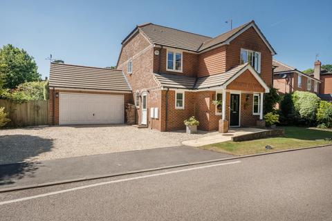 1 Jefferson Close, Emmer Green, Reading, RG4 8US