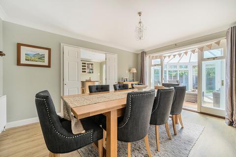 1 Jefferson Close, Emmer Green, Reading, RG4 8US