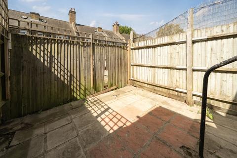 208 Derinton Road, London, SW17 8HX