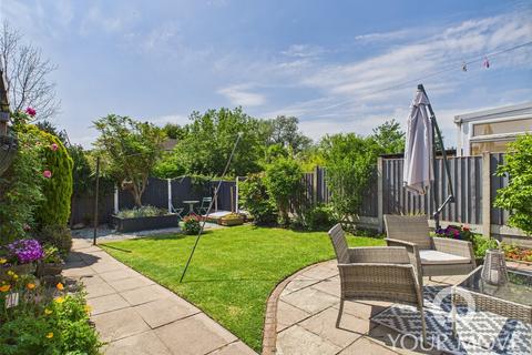 25 Avon Drive, Crewe, CW1 5NJ