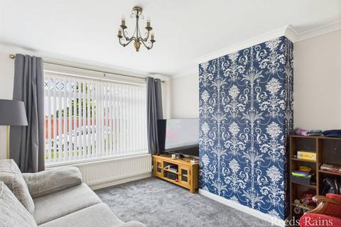 3 bedroom semi-detached house for sale, Newfield Crescent, Middlesbrough TS5