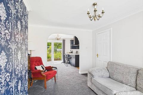 3 bedroom semi-detached house for sale, Newfield Crescent, Middlesbrough TS5