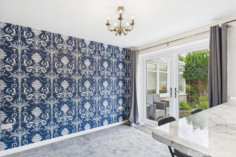 3 bedroom semi-detached house for sale, Newfield Crescent, Middlesbrough TS5
