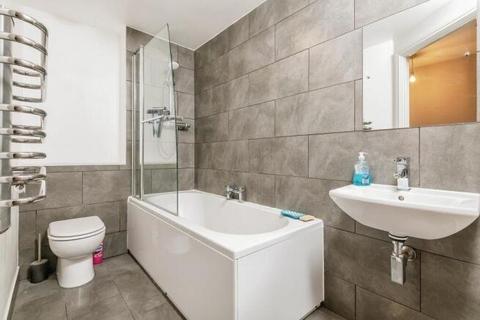 45 New Forest Way, Leeds, LS10 4GH