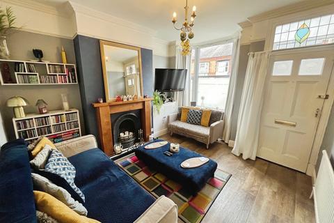 2 bedroom terraced house for sale, Haddenham Road, Leicestershire LE3