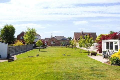3 bedroom bungalow for sale, Mill Lane, York YO32