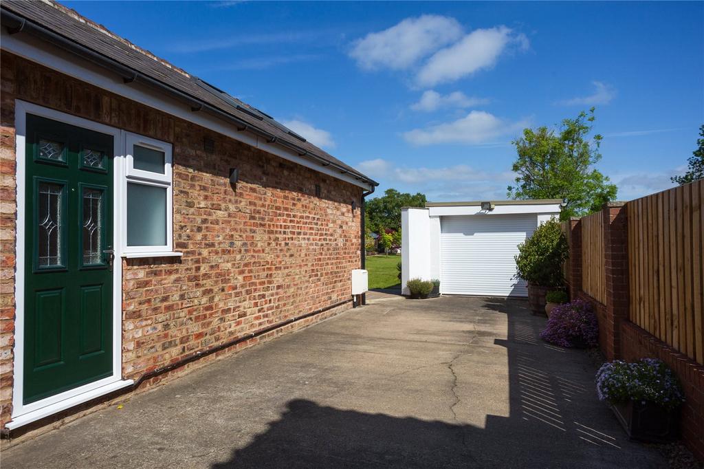 Photos