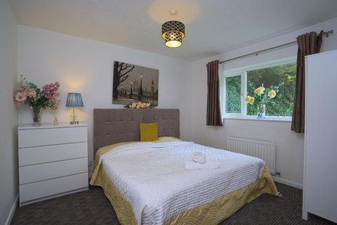 undefined, Birmingham B9