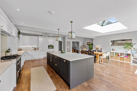 22 Sterry Drive, Epsom, KT19 0TG