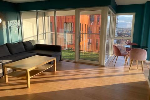 3 bedroom flat to rent, Lotus House 2