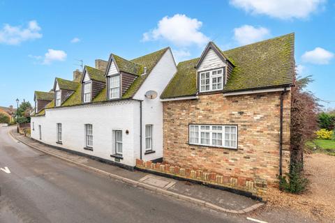 4 bedroom detached house for sale, Huntingdon Road, Huntingdon PE28